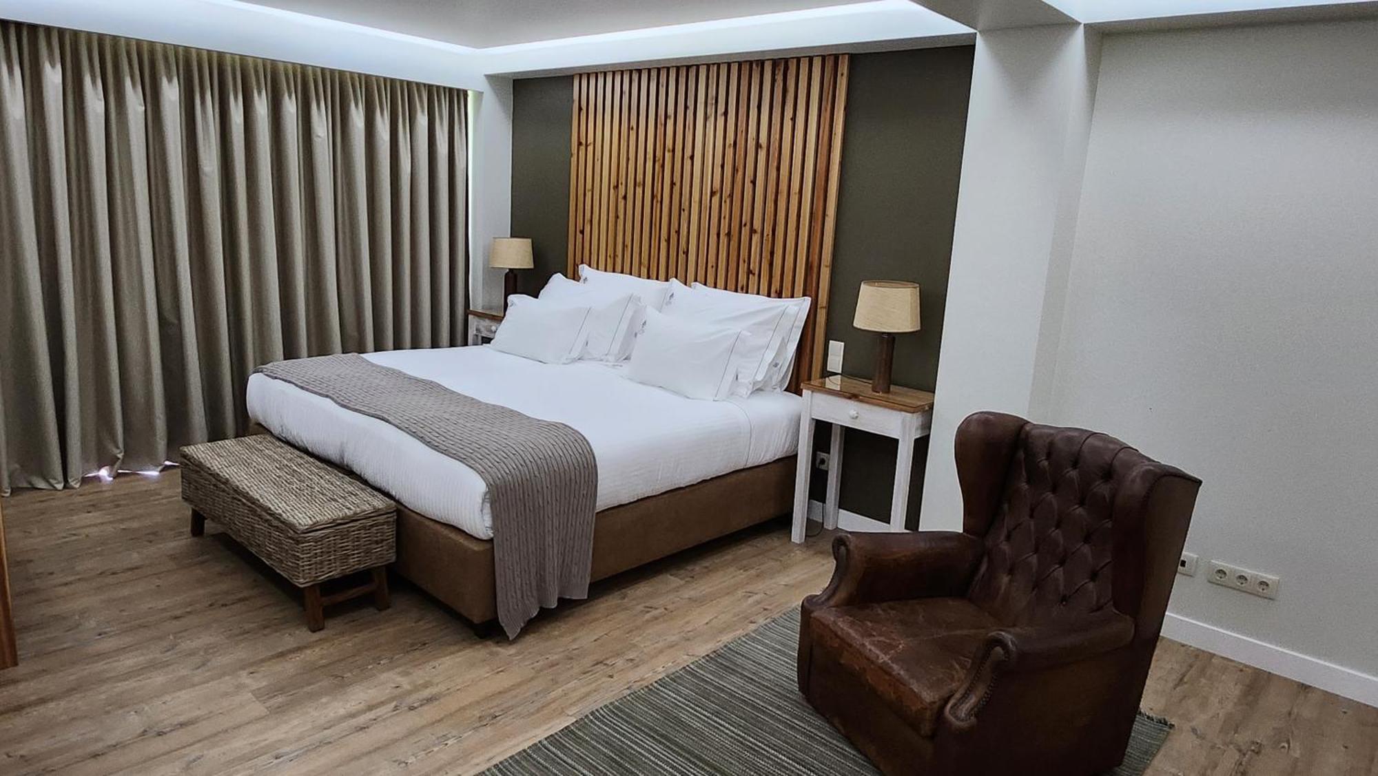 Casas De Campo Lomba D' Agua - Turismo Rural *